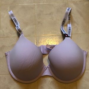 NEW Victorias’s Secret Bra